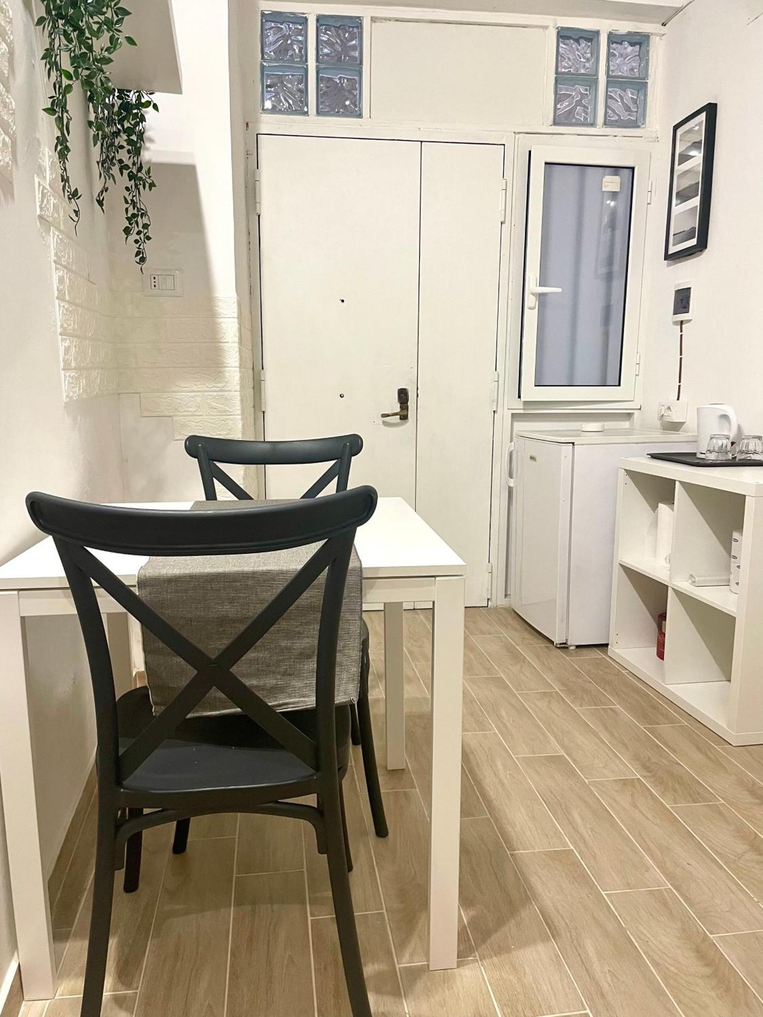 Bellebbuono Apartment Napoli Bagian luar foto